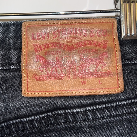 Vestments x Levis - Picture 7 of 8